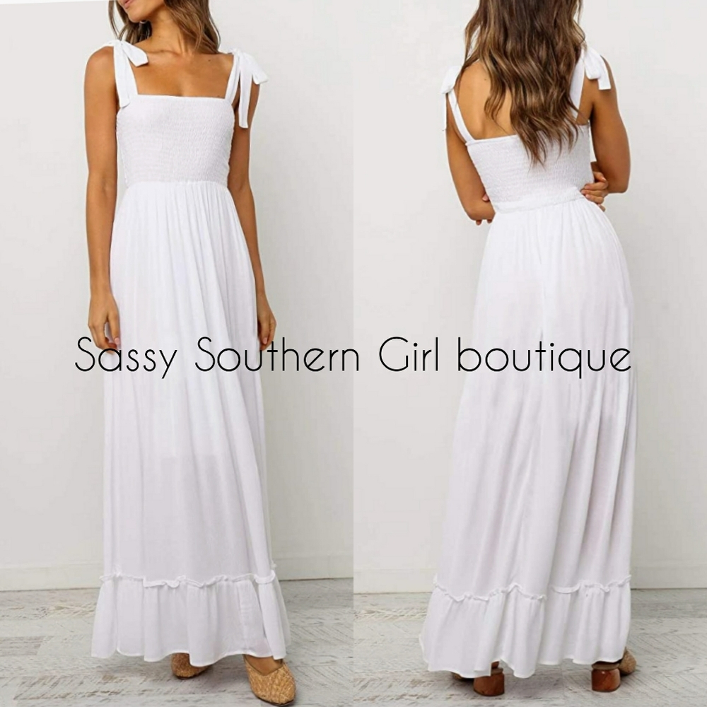 🆕⭐ Boho white tie strap ruffle hem maxi